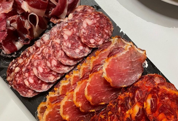 Los embutidos extremeños artesanales que debes probar